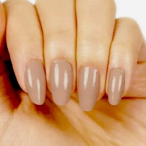 Color Street Polish Strips in Giza Sands & Capitol Hill ( retired) - Picture 5 of 5